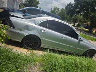 mercedes C280  For part or as is