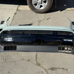 2022-2024-2025 Toyota Sequoia Front bumper