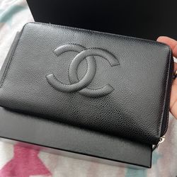 Chanel Large Zip around Timeless Classic Wallet 