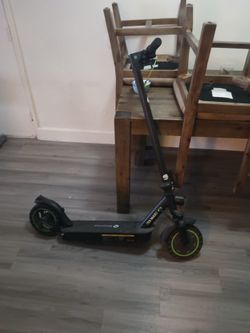 Electric scooter