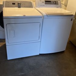 LG top load washer Maytag dryer excellent condition