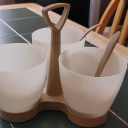 Tupperware Condiment Holder