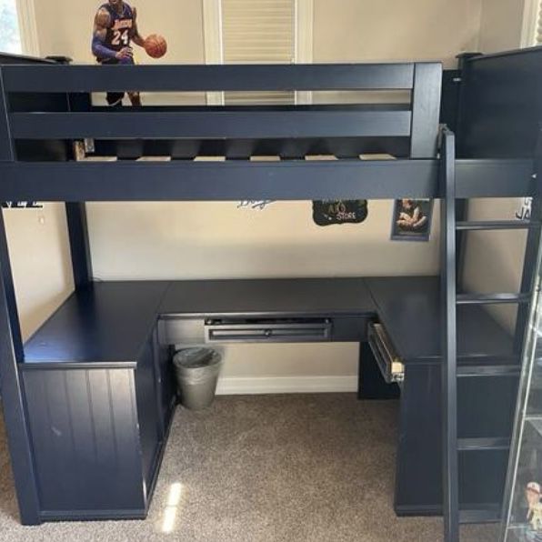 Loft Bed With Built In Desk