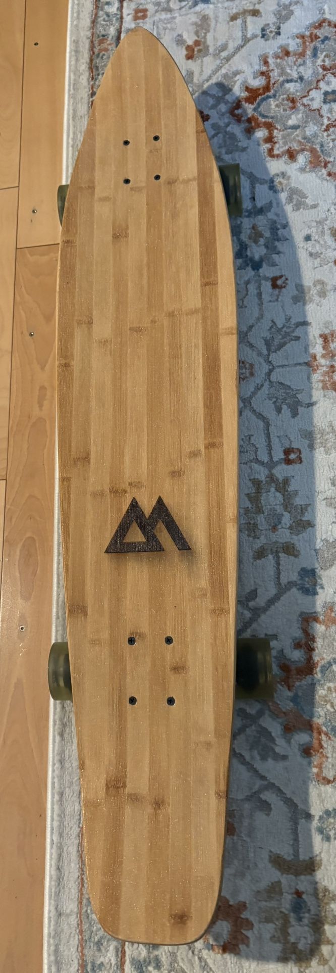 Magneto bamboo longboard