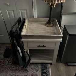 End Table With Tray