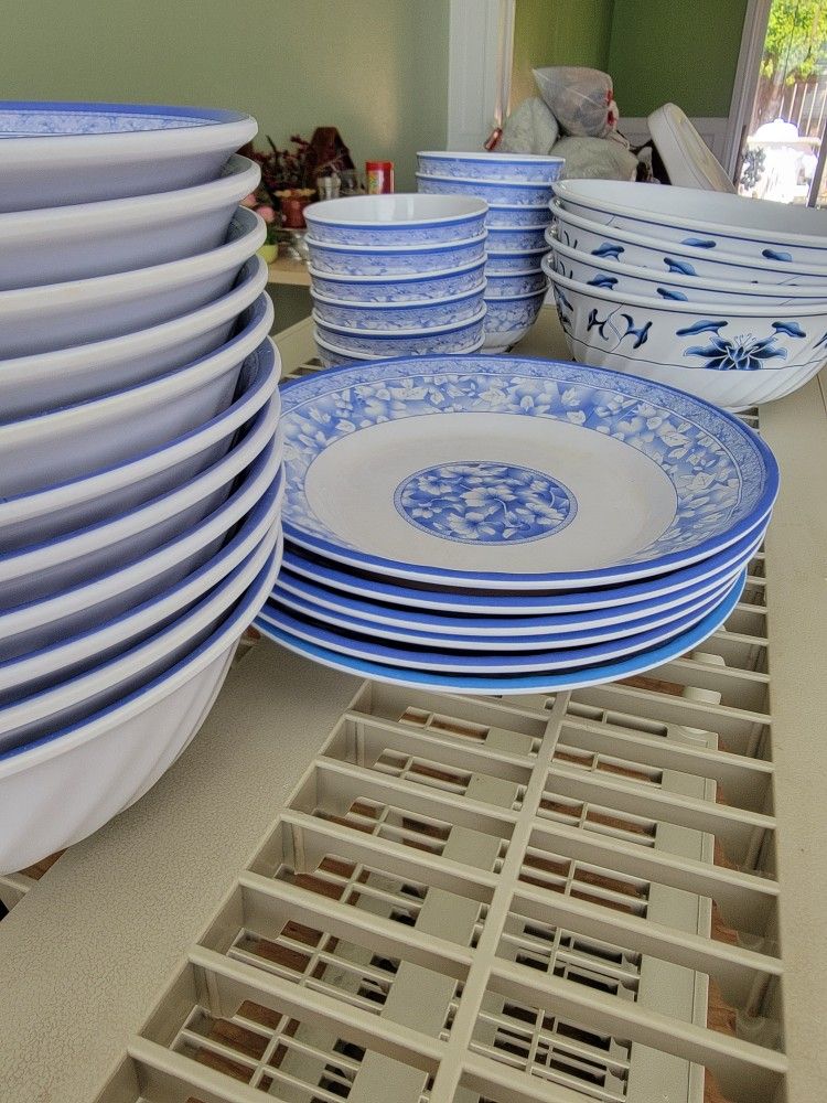 Mega Kitchen Cookware Bundle - 34 Pieces for Just $30!