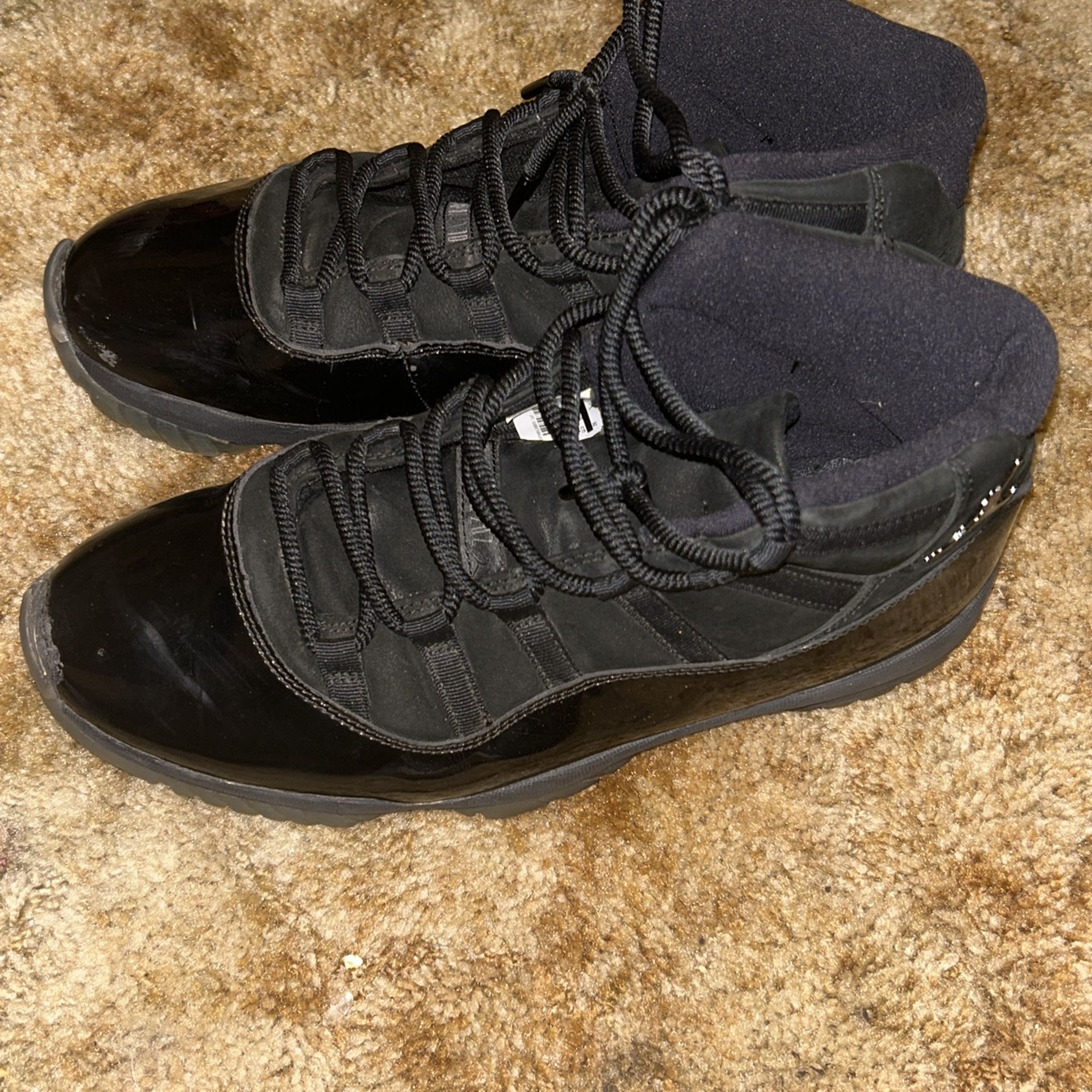 cap and gown jordan 11s