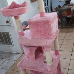 Cat Scratching Tree