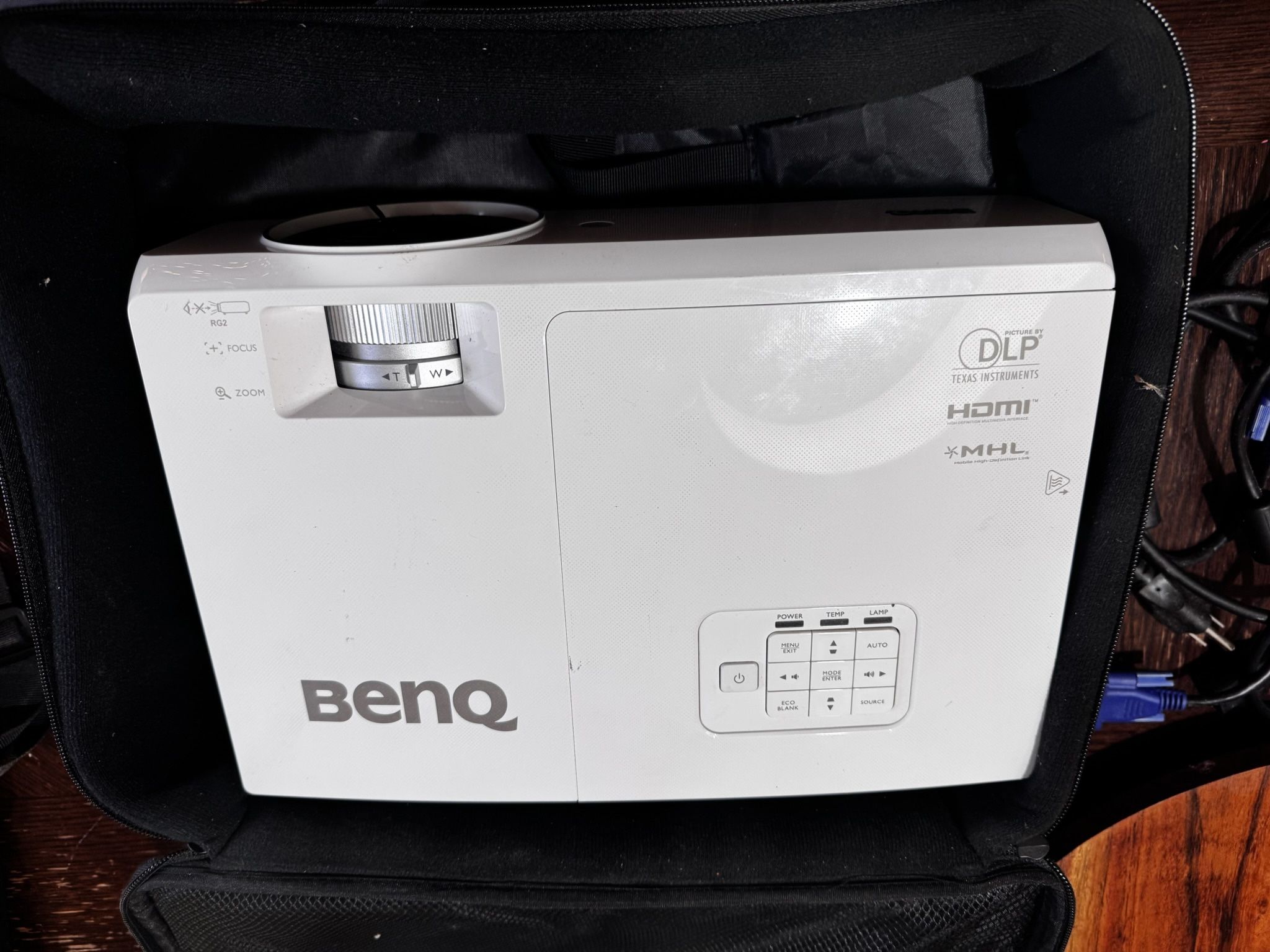 Benq Mh741 Projector