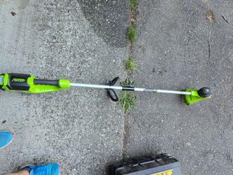 Greenworks weed eater string trimmer