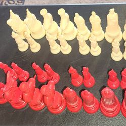 Medievel Style Large Plastic Chess Set