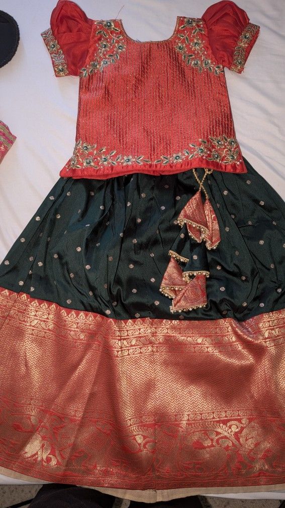 Kid's Lehenga (5years)