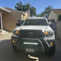 Troka Toyota  Tacoma