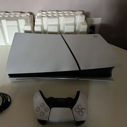 PlayStation 5 Slim (Disc Edition)