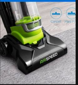 Eureka Light weight Bagless Upright Vacuum Cleaner/ New