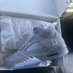 retro 5 Wolf Grey