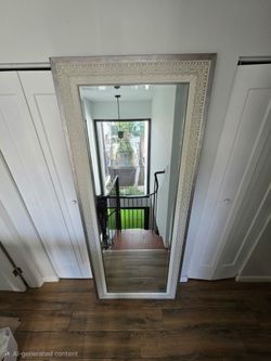 Mirror. Full length