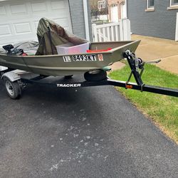 Jon boat trailer