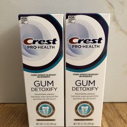 NEW Crest Pro-Health Gum Detoxify Toothpaste $4each