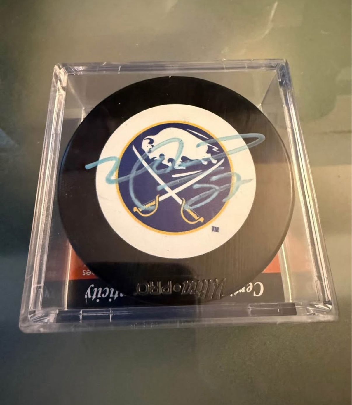 Buffalo Sabres Micheal Peca Signed Hockey Puck