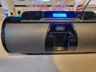 Old School Radio Fm/ Am ,Cd Ipod, 