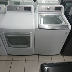 LG Washer & Dryer Set.