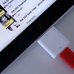 Apple iPad Digital Camera Connector