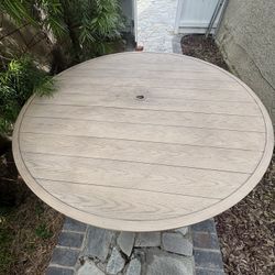 Hampton Bay Outdoor Dining Table 