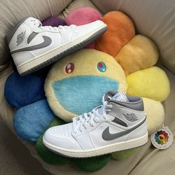 Nike Air Jordan 1 Mid Grey White New Size 11.5