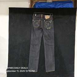 Coogi Women’s Jeans Size 11/12 — Dark Wash, Multicolor Embroidery, New With Tags
