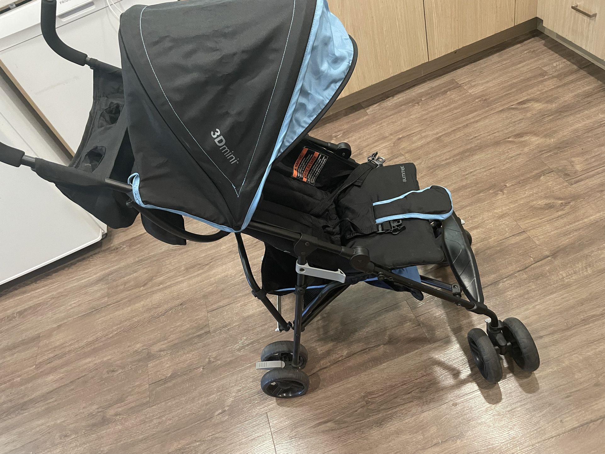 Summer Infant 3Dmini  Stroller