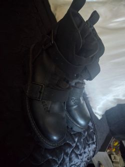 Brand new uggs combat boots