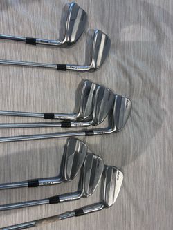 Ping i525 4-UW Orange Dot Iron Set