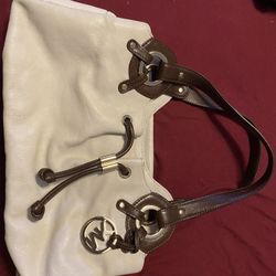 White Tote 