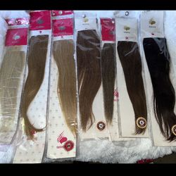 Clip Ins. Hair Extension