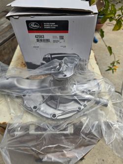 Waterpump buick Nailhead