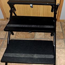 PORTABLE 3 STEP RV/MOTORHOME STAIRS