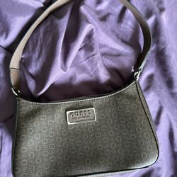 Guess Shoulder Bag