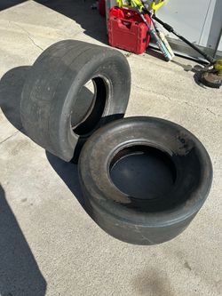 Mickey Thompson ET Street