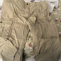 Levi Cargo Pants