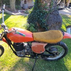 1976 Yamaha MX400