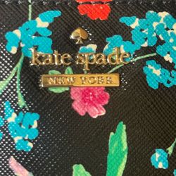 Kate Spade floral wristlet NEW