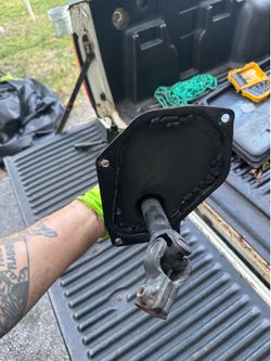 97 Nissan hardbody d21 steering column