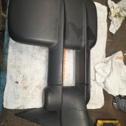 99-07 GMC heated Tow Mirror 