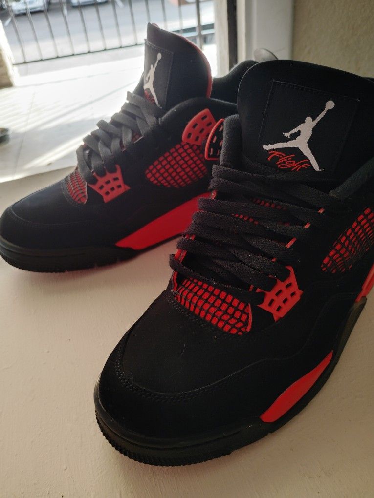 Air Jordan Retro' Red Thunder ' Size 8.5