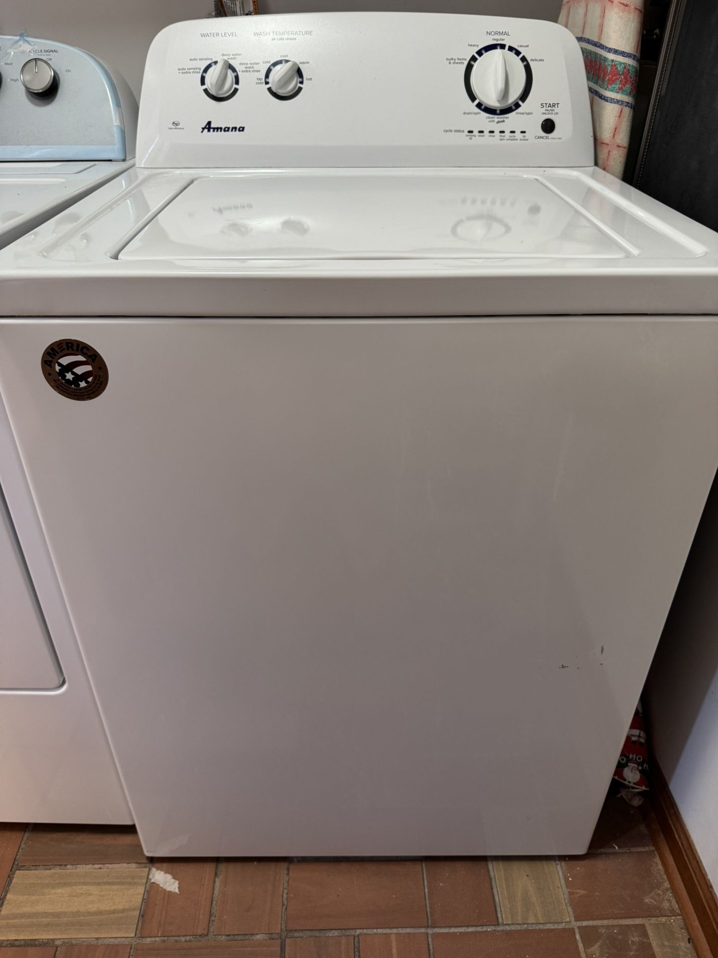Amana Washer & Whirlpool Electric Dryer 