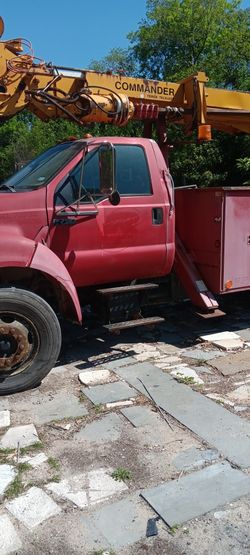 FORD 7000 CUMMINGS DIESEL