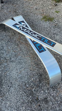 109x12 Aluminum Magic Tilt Triple Axle Boat Trailer Fenders