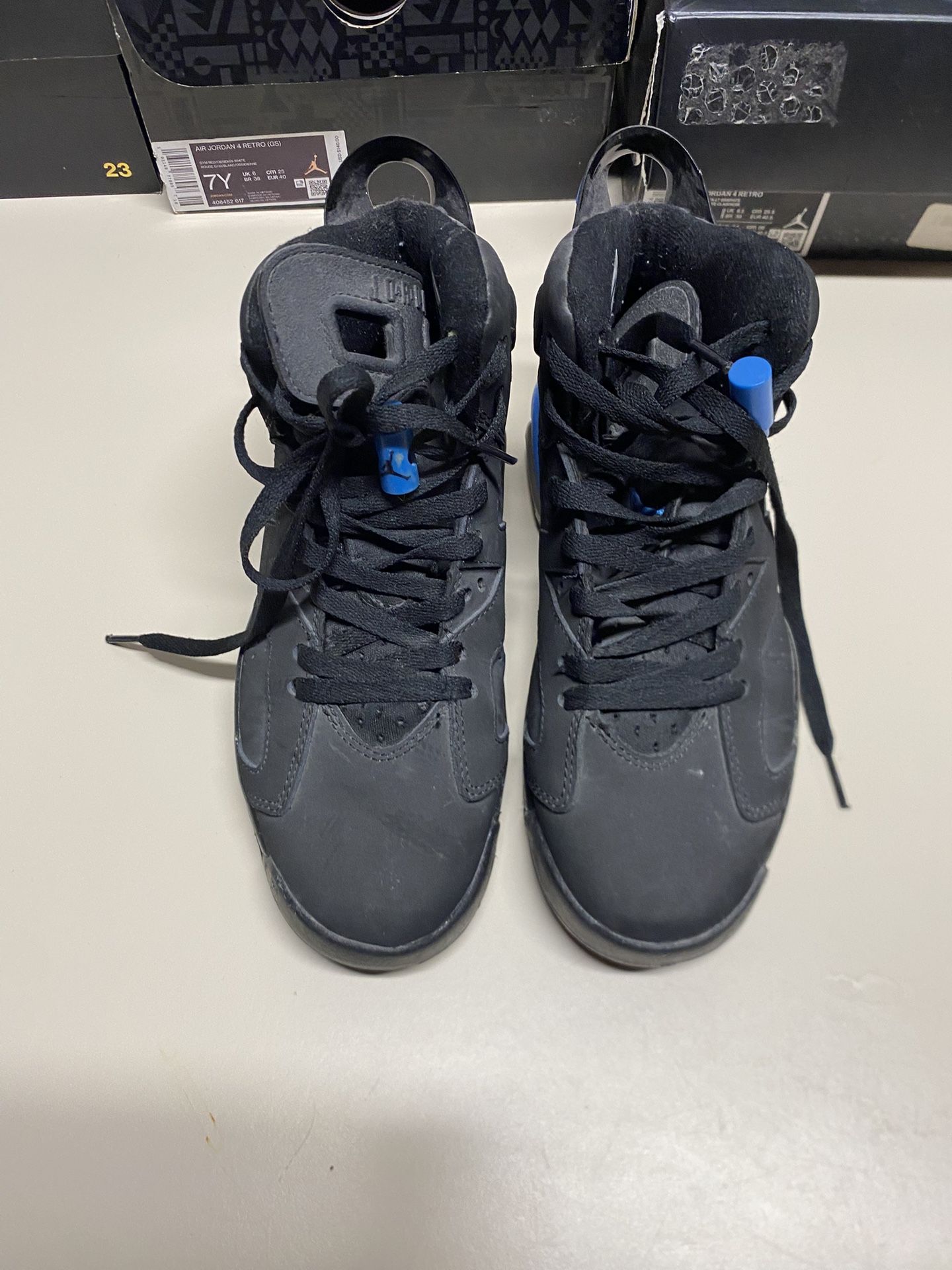 Jordan 6 UNC