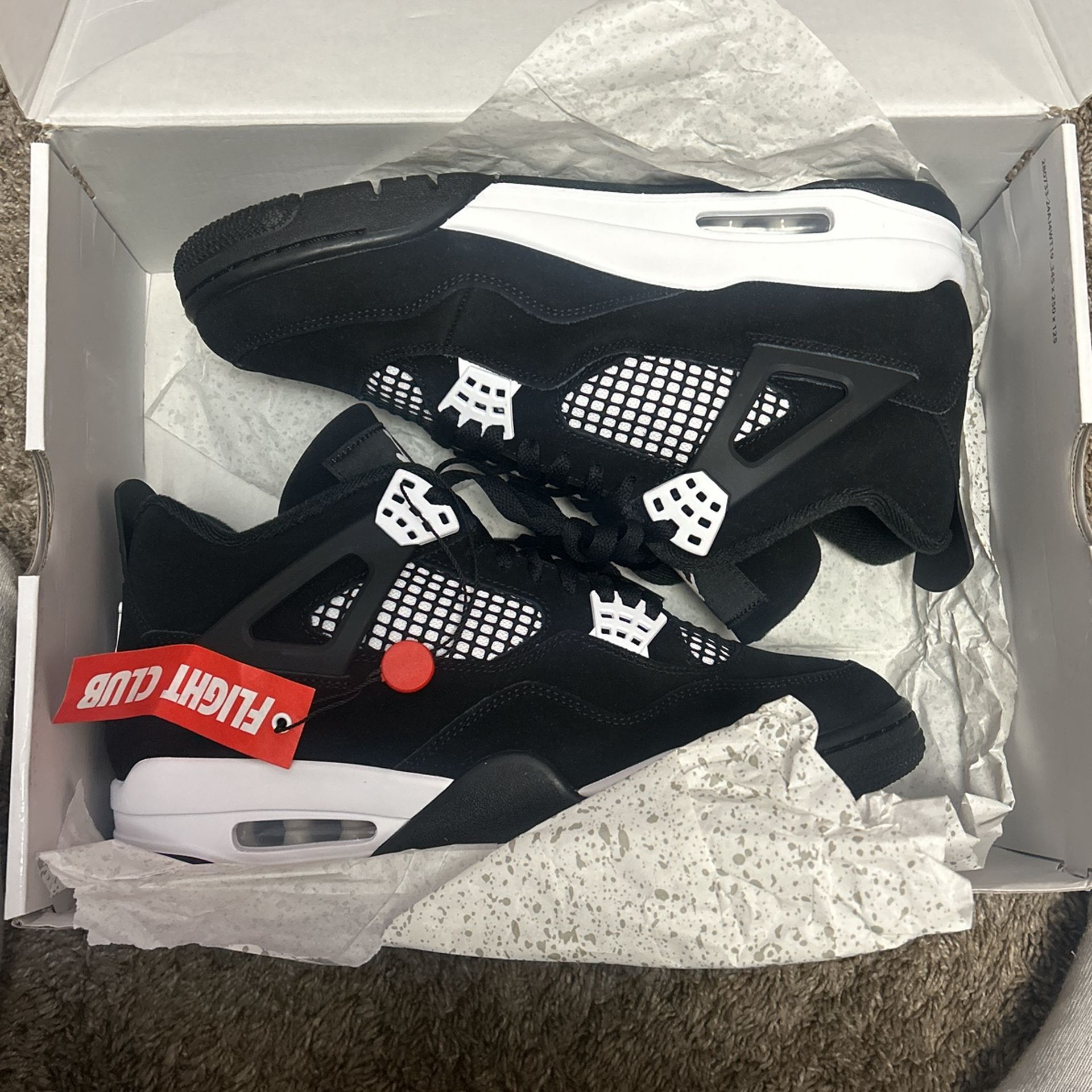 Jordan 4